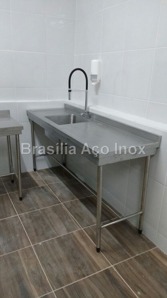 Imagem 6 bancada e mesa inox.